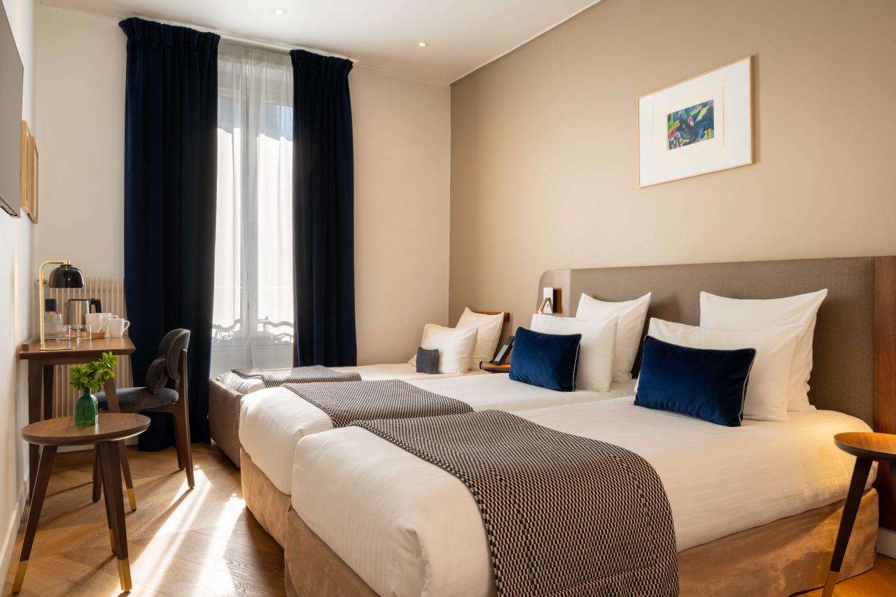 Europe Hotel Paris Eiffel - Chambre Triple