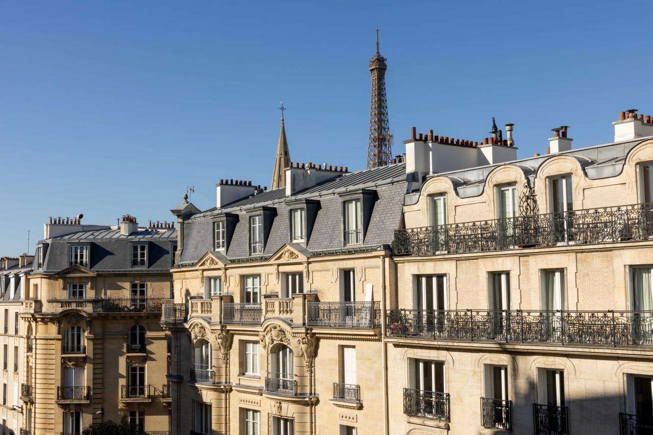 Europe Hotel Paris Eiffel - Vue de la chambre